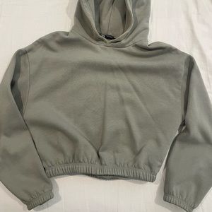 Zara green cropped pullover hoodie